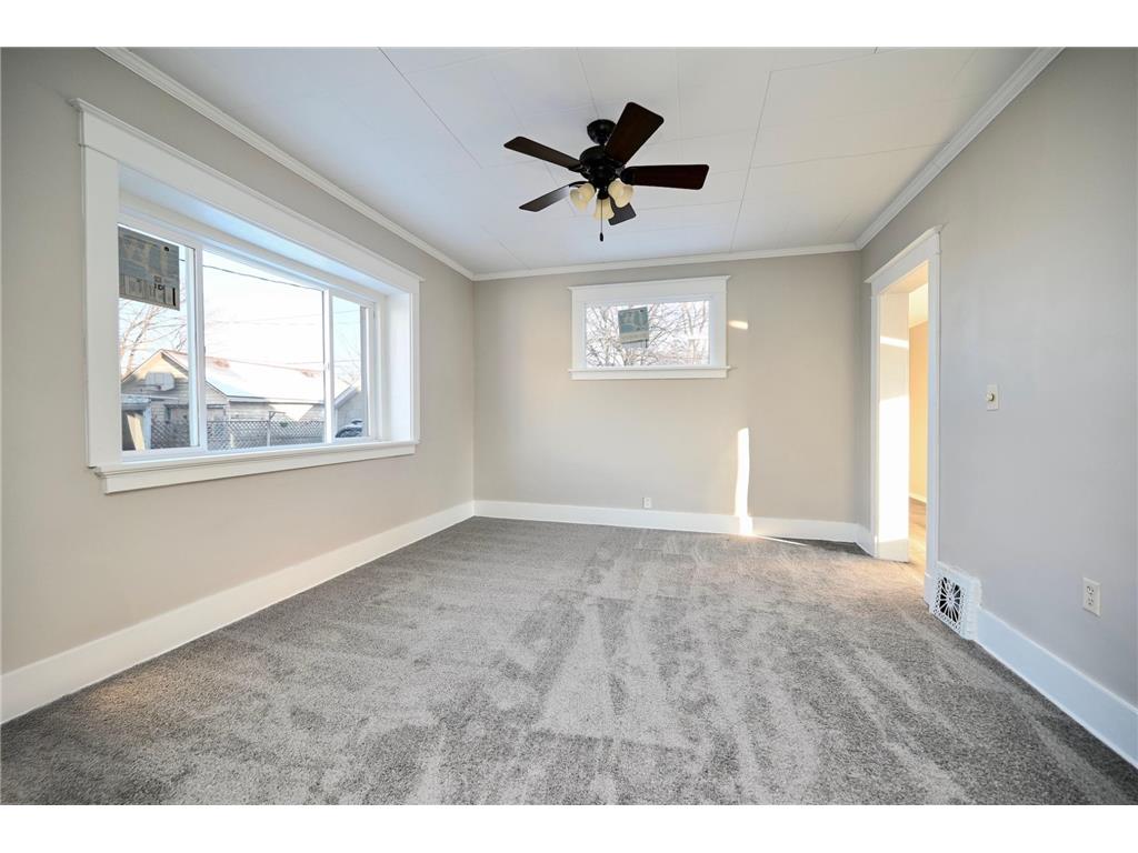 714 E Mark Street Winona MN 55987 7013085 image8