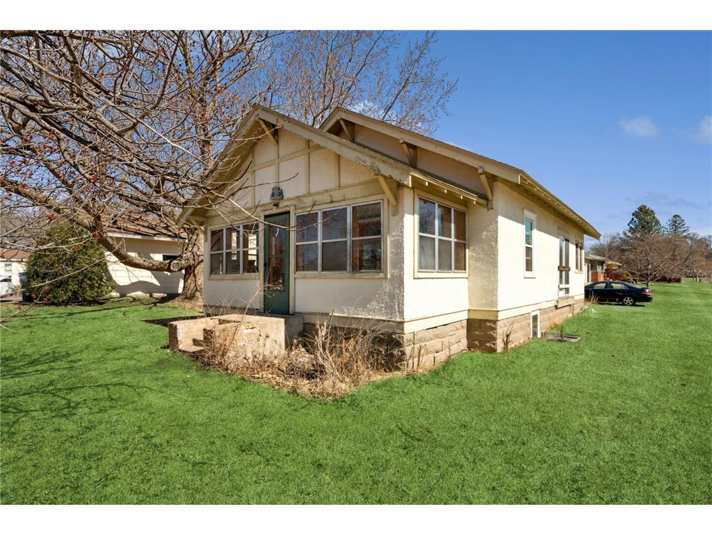 714 Irving Avenue NW Elk River MN 55330 6605448 image1