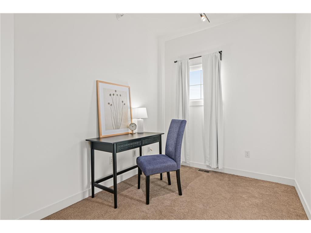 714 Linden Street Mendota Heights MN 55118 6790958 image16