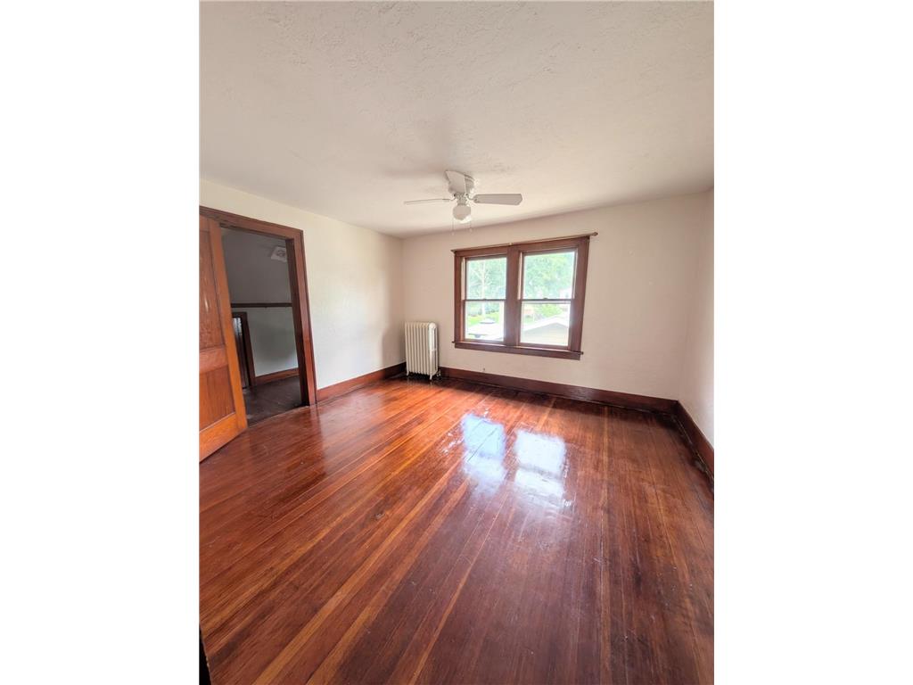 714 Main Street Emmons MN 56029 6768622 image14