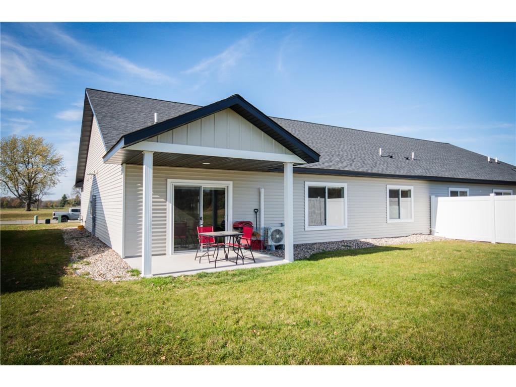 714 Main Street N Sauk Centre MN 56378 6807524 image1