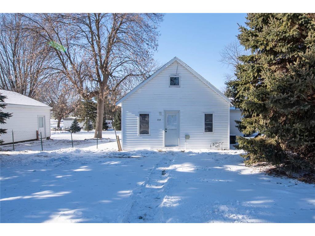 714 N Teal Street Janesville MN 56048 7015015 image1