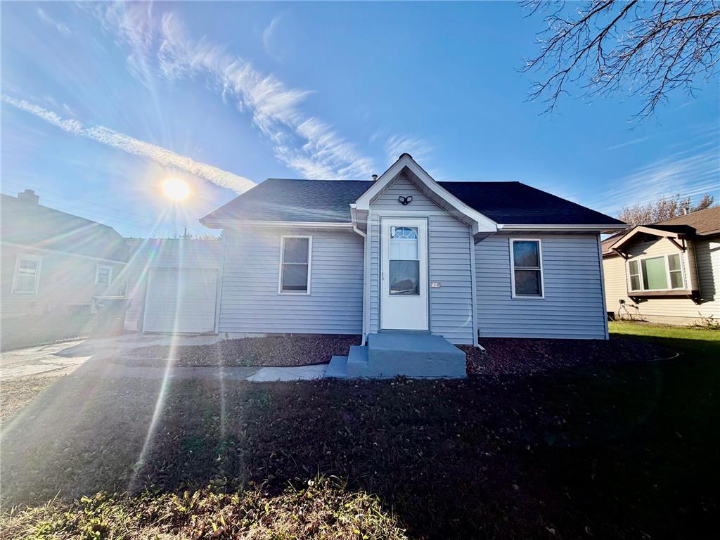 714 S Elm Street Lamberton MN 56152 6816501 image1