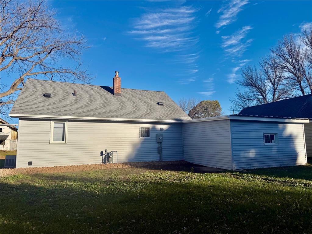 714 S Elm Street Lamberton MN 56152 6816501 image25