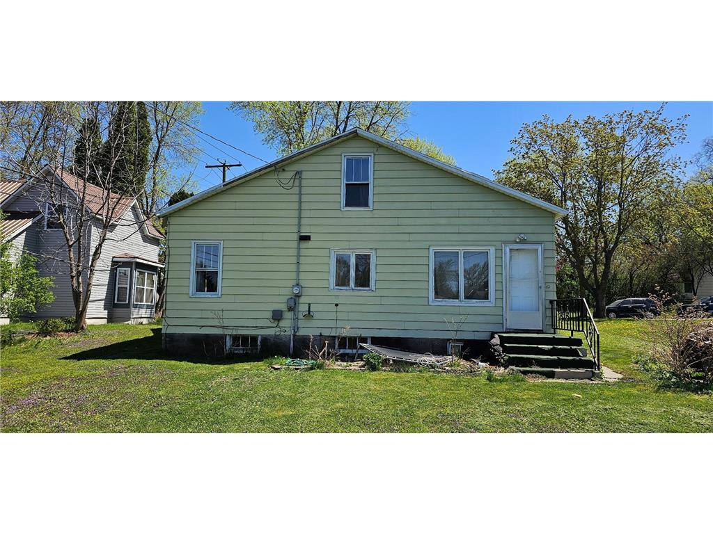 714 S Oak Street Fergus Falls MN 56537 7075577 image2