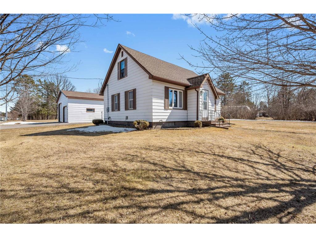 714 SE 4th Avenue Grand Rapids MN 55744 6698006 image1