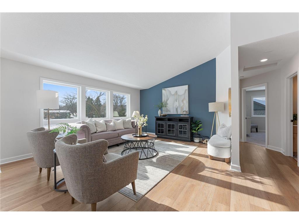 7142 22nd Avenue E Shakopee MN 55379 6777042 image1