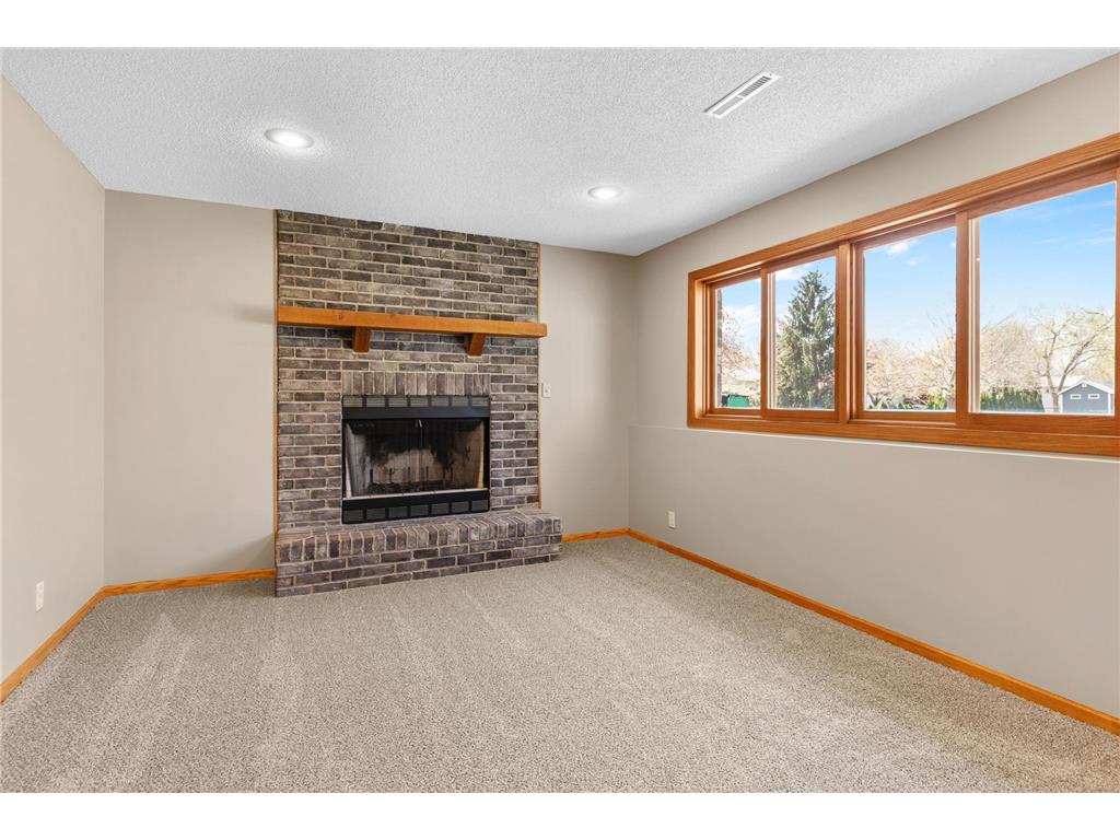 7148 2nd Avenue Lino Lakes MN 55014 7063379 image15
