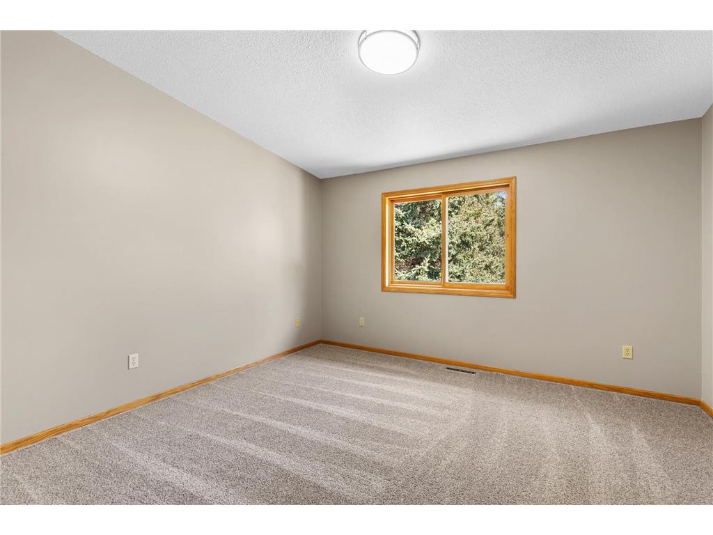 7148 2nd Avenue Lino Lakes MN 55014 7063379 image16