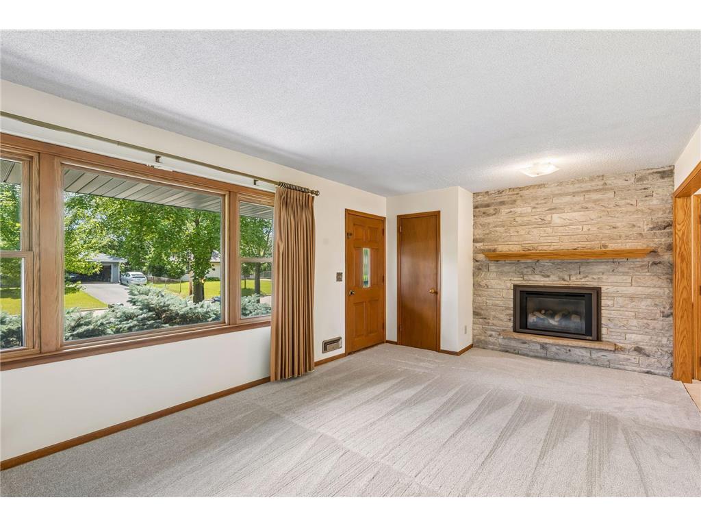 715 108th Lane NW Coon Rapids MN 55448 7025420 image2