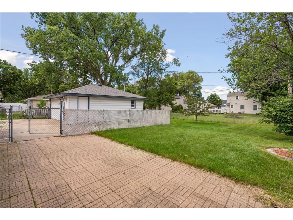 715 108th Lane NW Coon Rapids MN 55448 7025420 image26