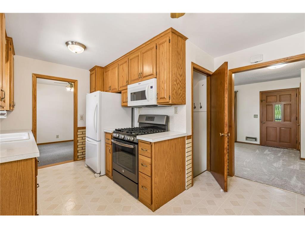 715 108th Lane NW Coon Rapids MN 55448 7025420 image6