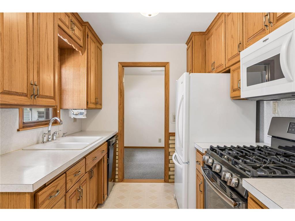 715 108th Lane NW Coon Rapids MN 55448 7025420 image8
