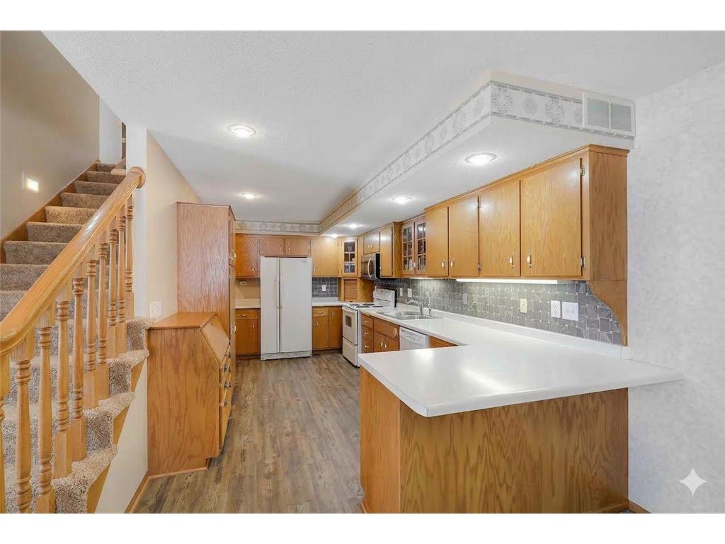 715 1st Street SE New Prague MN 56071 7039000 image9