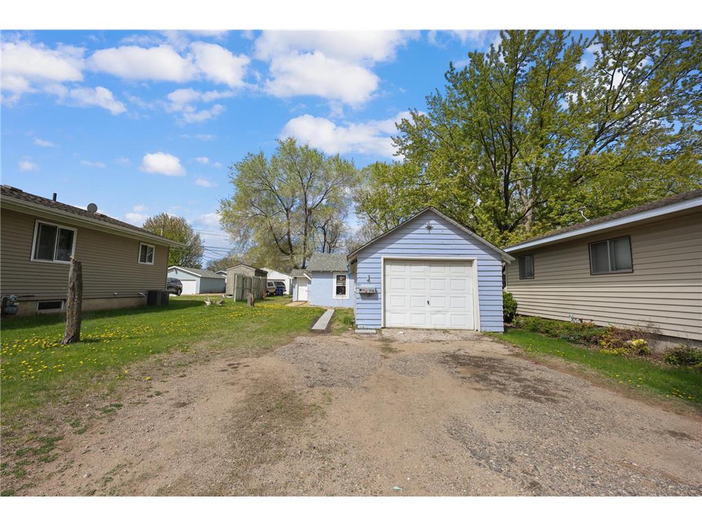 715 25th Avenue N Saint Cloud MN 56303 7067887 image3