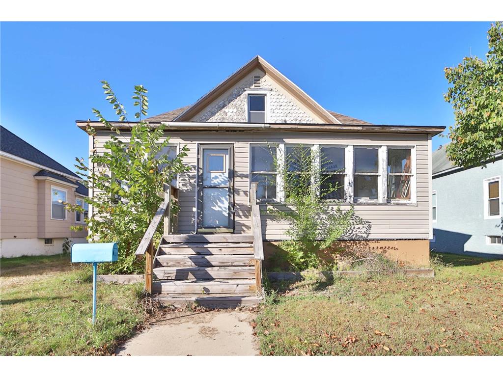 715 2nd Avenue NE Staples MN 56479 6792885 image1