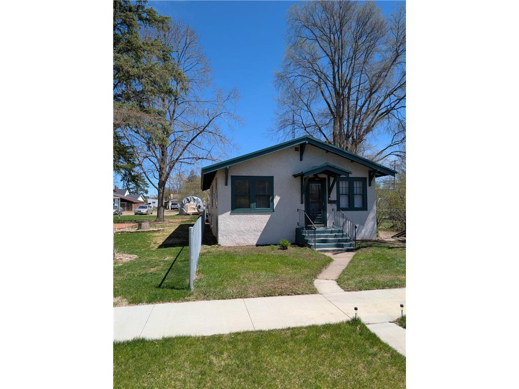 715 3rd Street SE Little Falls MN 56345 7067515 image1