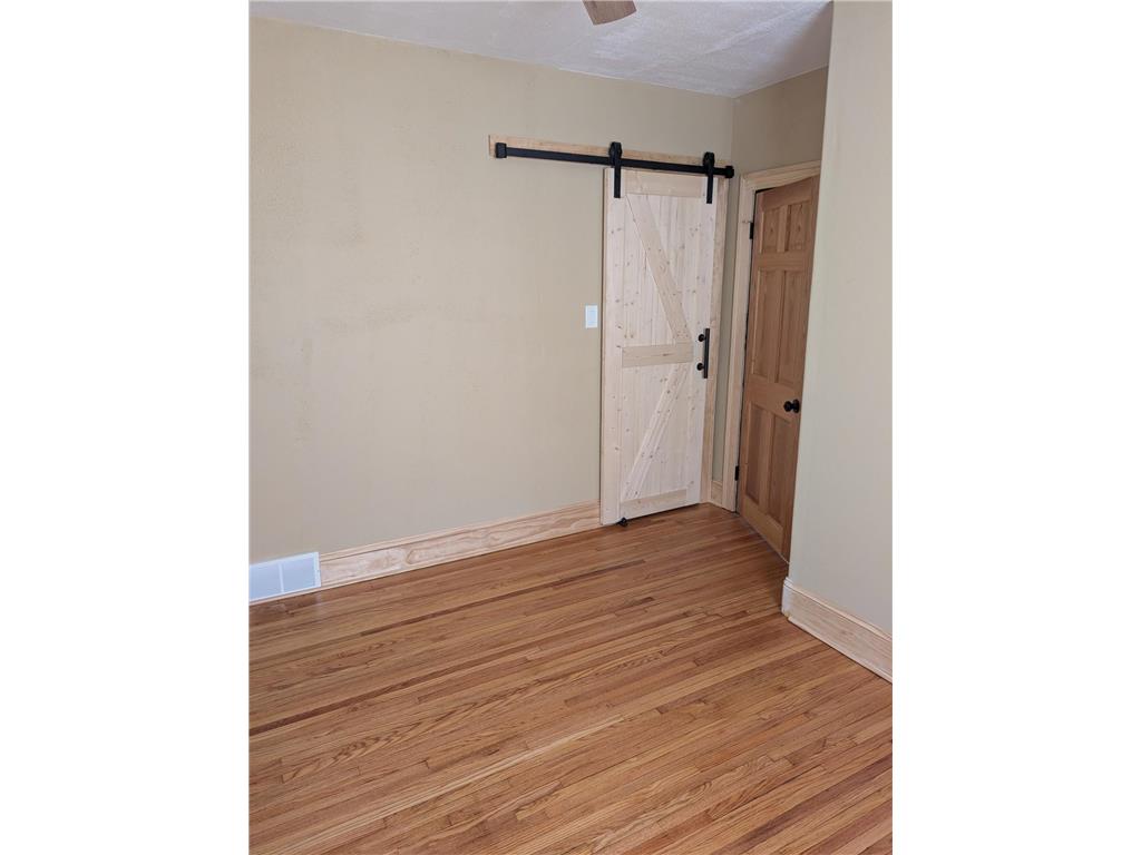 715 3rd Street SE Little Falls MN 56345 7067515 image10