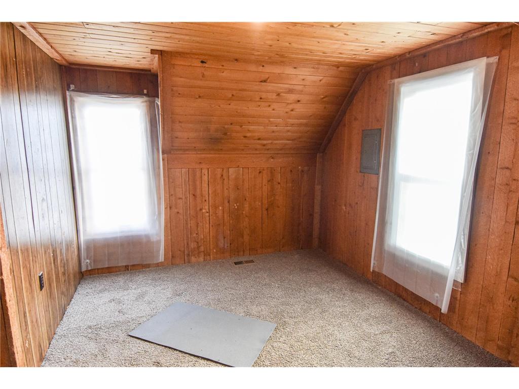 715 8th Street E Thief River Falls MN 56701 6726588 image17