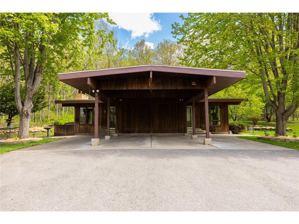 715 Alpine Lane Onalaska WI 54636 7066601 image1