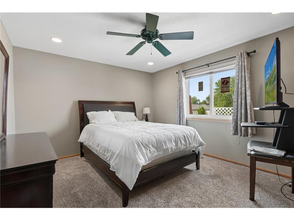 715 Auburn Place NW Elk River MN 55330 7091362 image13