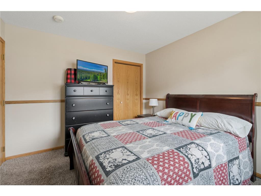 715 Auburn Place NW Elk River MN 55330 7091362 image17