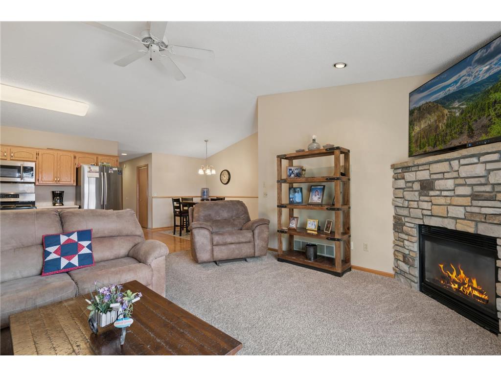 715 Auburn Place NW Elk River MN 55330 7091362 image4