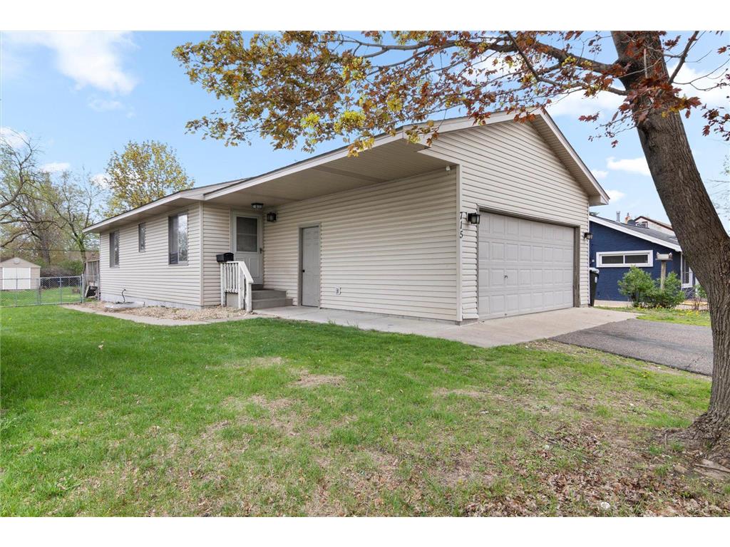 715 Bob Ehlen Drive Anoka MN 55303 6353850 image1