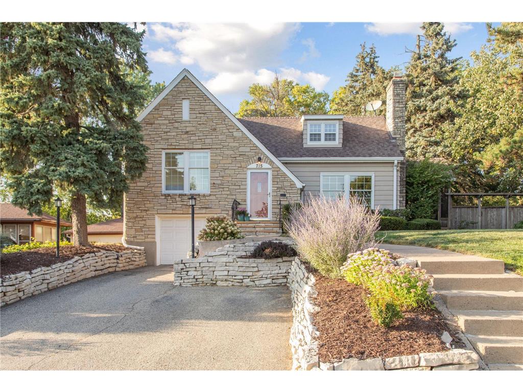715 Columbia Parkway Minneapolis MN 55418 6436006 image1