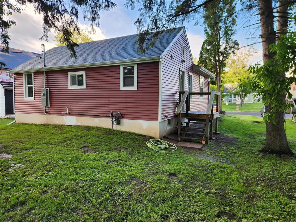 715 Commercial Avenue N Sandstone MN 55072 7093766 image13