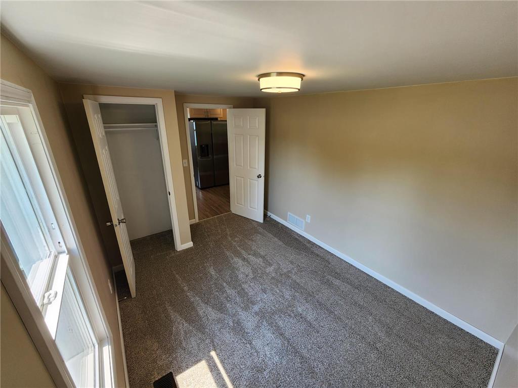 715 Commercial Avenue N Sandstone MN 55072 7093766 image5