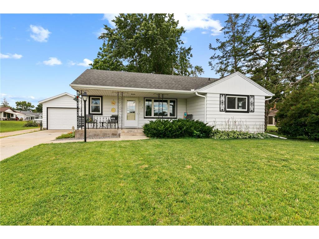 715 Country Club Road Sauk Centre MN 56378 6728086 image1