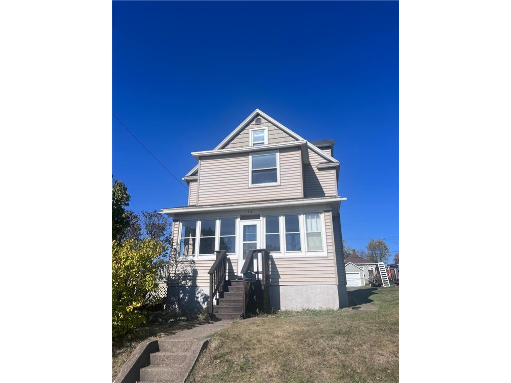 715 Garfield St Eveleth MN 55734 6649780 image1