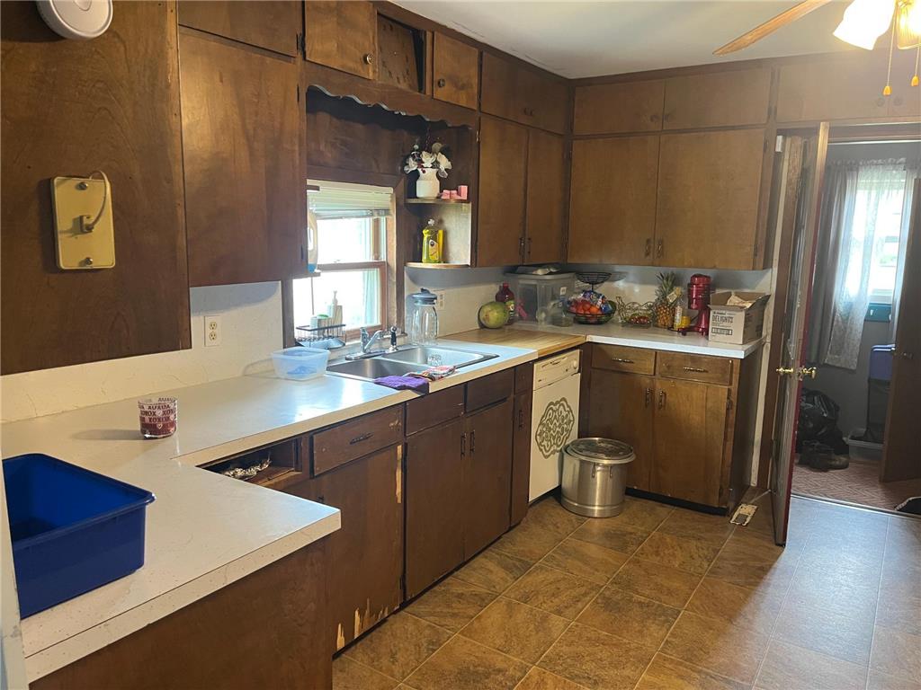 715 Holden Avenue Henning MN 56551 6791576 image5