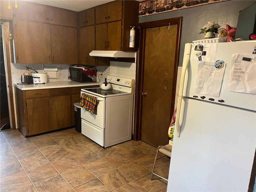 715 Holden Avenue Henning MN 56551 6791576 image6