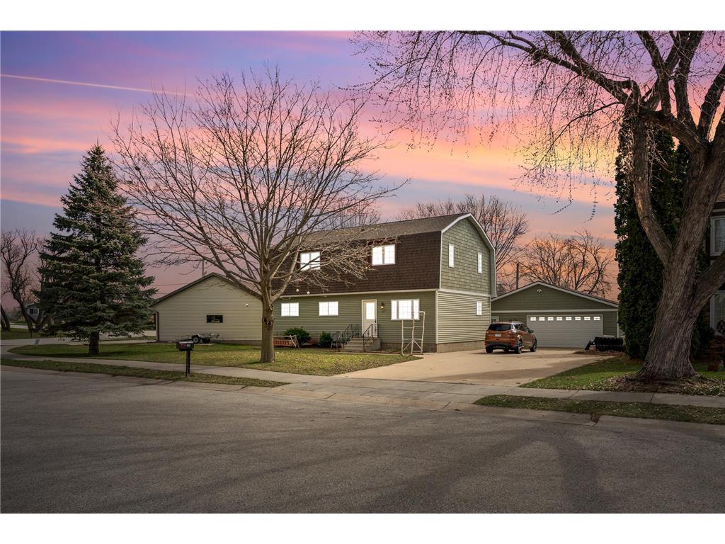 715 Juniper Street La Crescent MN 55947 6515909 image1