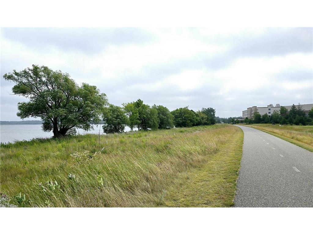 715 Lake Shore Drive NE #100 Bemidji MN 56601 - Bemidji 7038891 image24