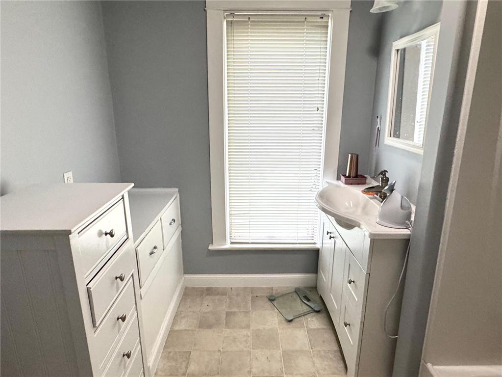 715 Lake Street NE Warroad MN 56763 6786990 image10