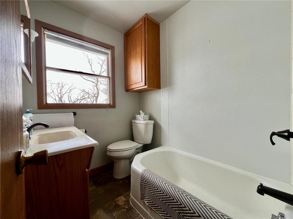 715 Lakeshore Drive Ortonville MN 56278 - BIG STONE 7029098 image17