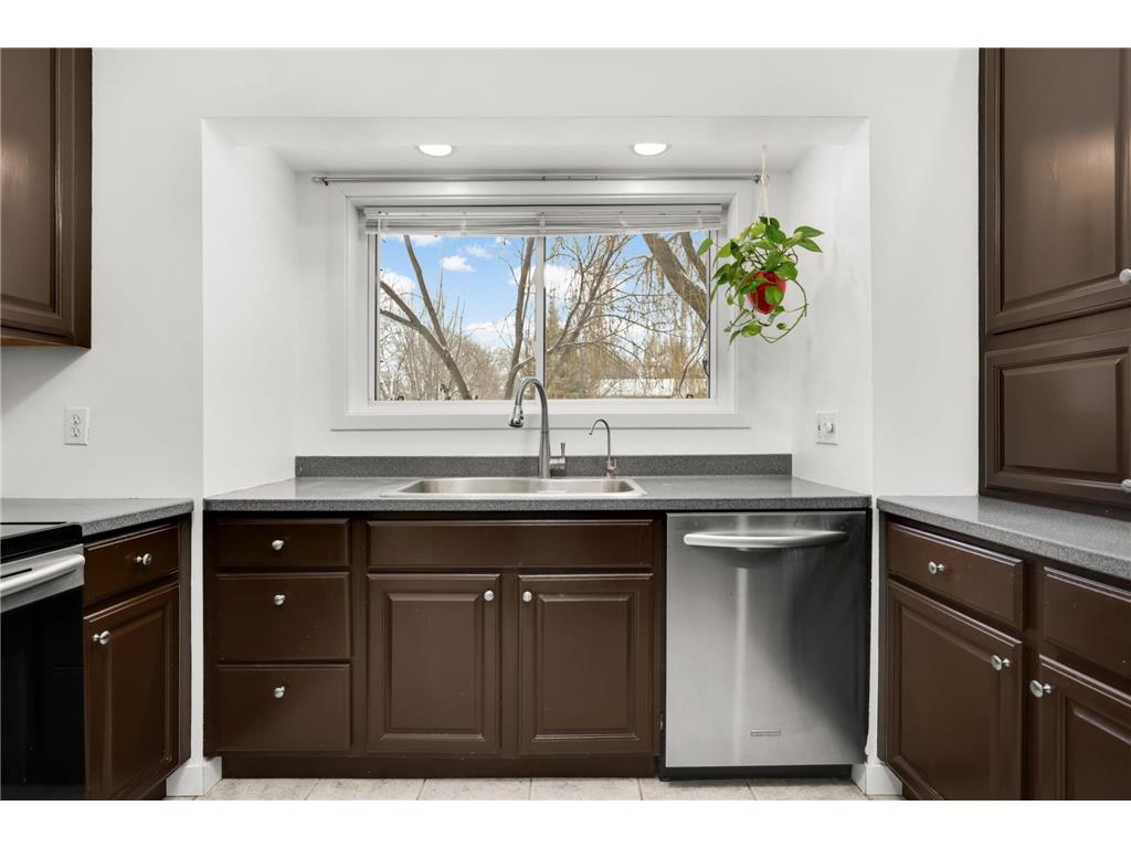 715 Liberty Heights Drive Chaska MN 55318 6816253 image6