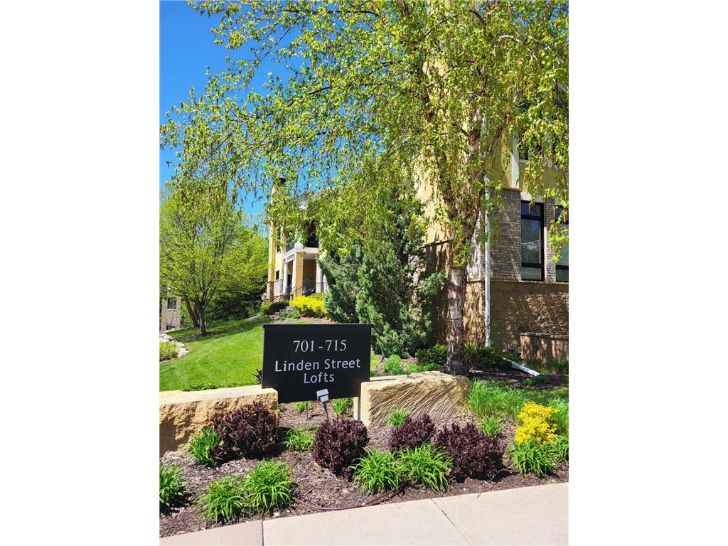 715 Linden Street 209, Mendota Heights, MN, 55118 MLS 6498866