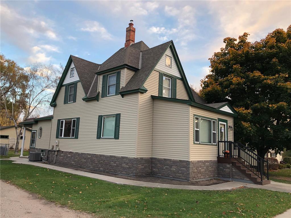 715 Main Street S, Sauk Centre, MN 56378 MLS 6337065 Edina Realty