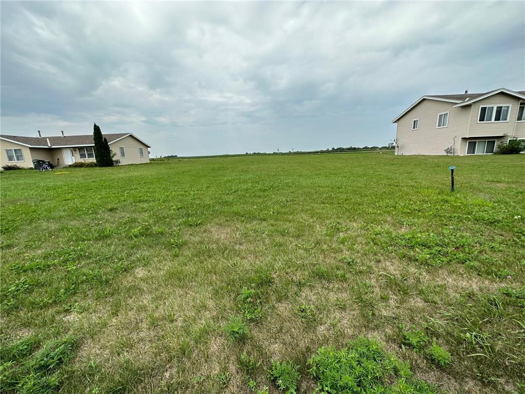 715 Maple Lane Grove City MN 56243 6417380 image1
