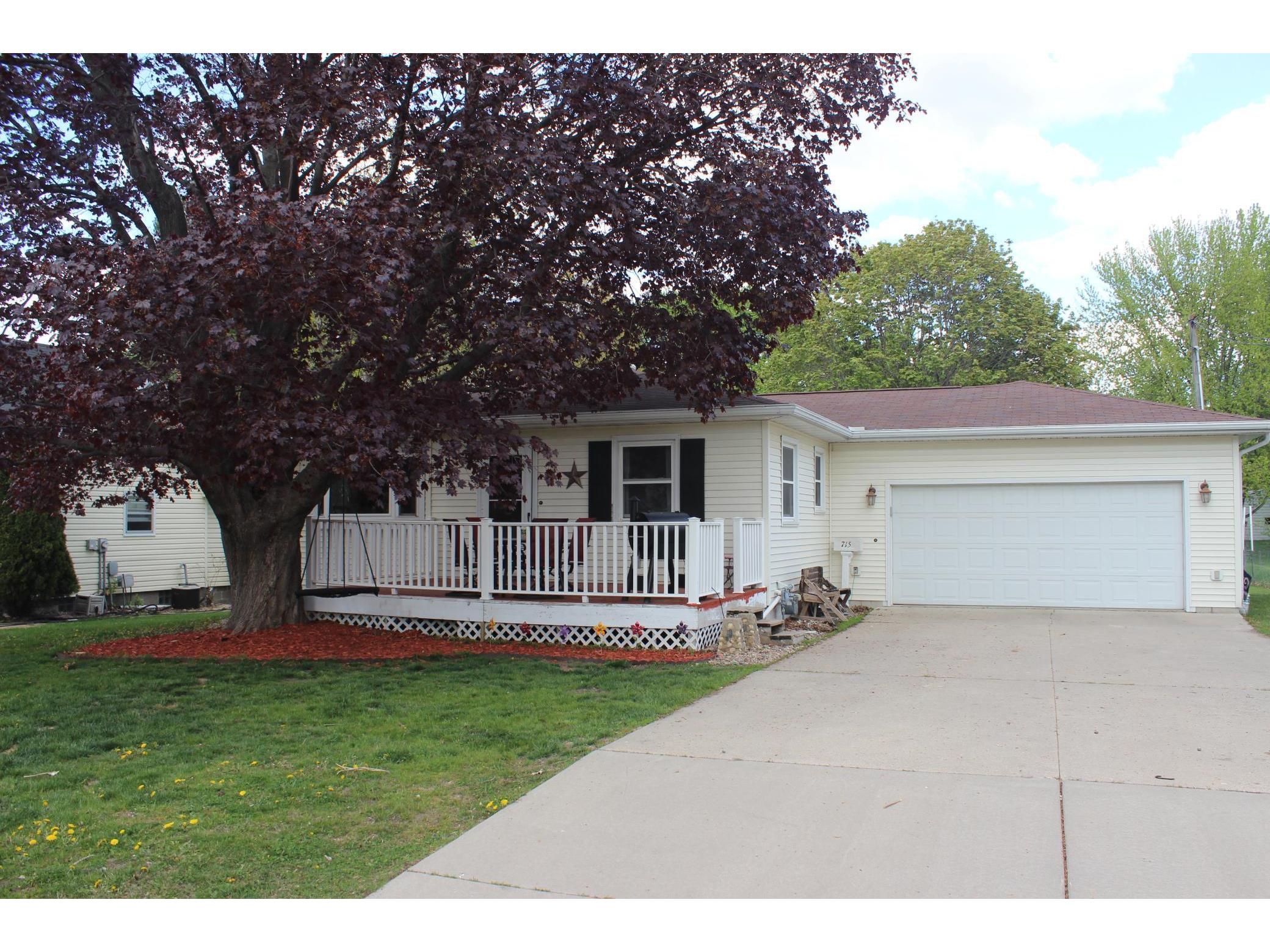 715 S Gorman Street, Blue Earth, MN, 56013 MLS 5755500 Edina Realty