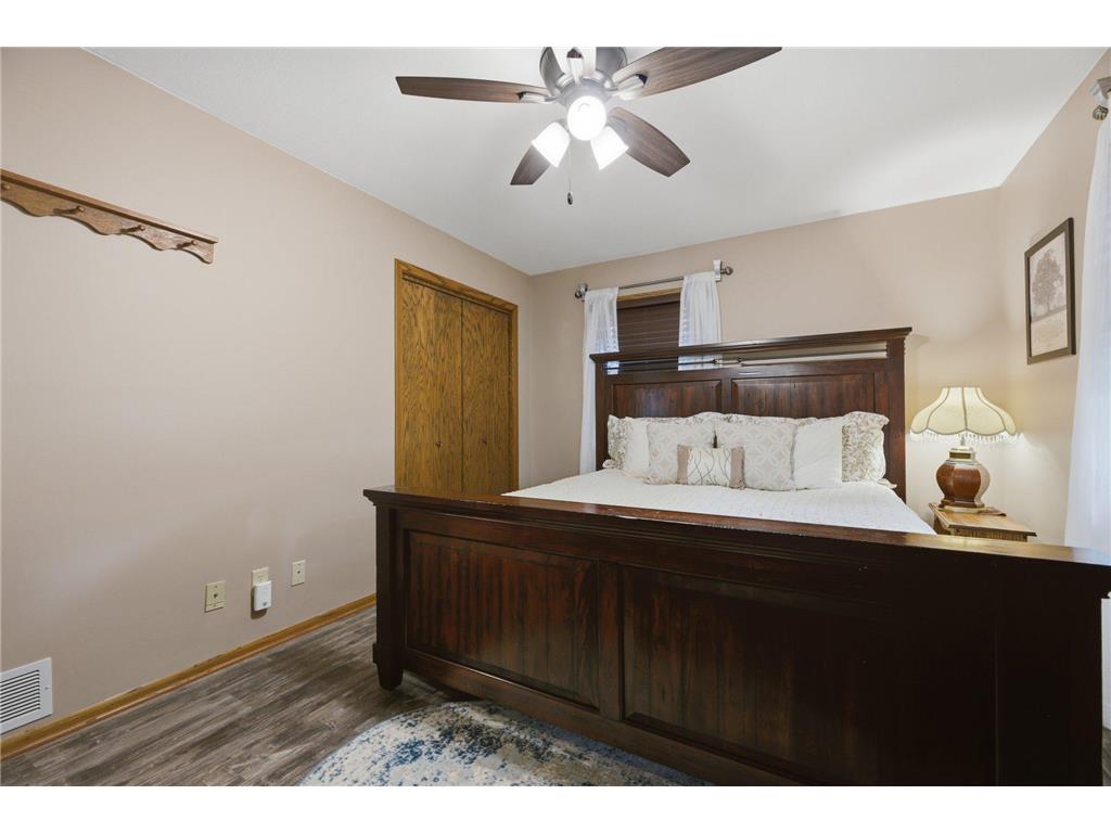 715 Sunset Street SW Hutchinson MN 55350 7099772 image17