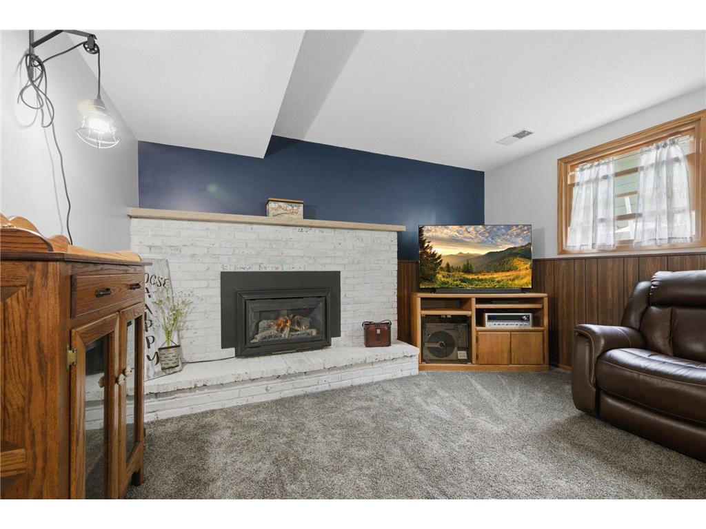 715 Sunset Street SW Hutchinson MN 55350 7099772 image25