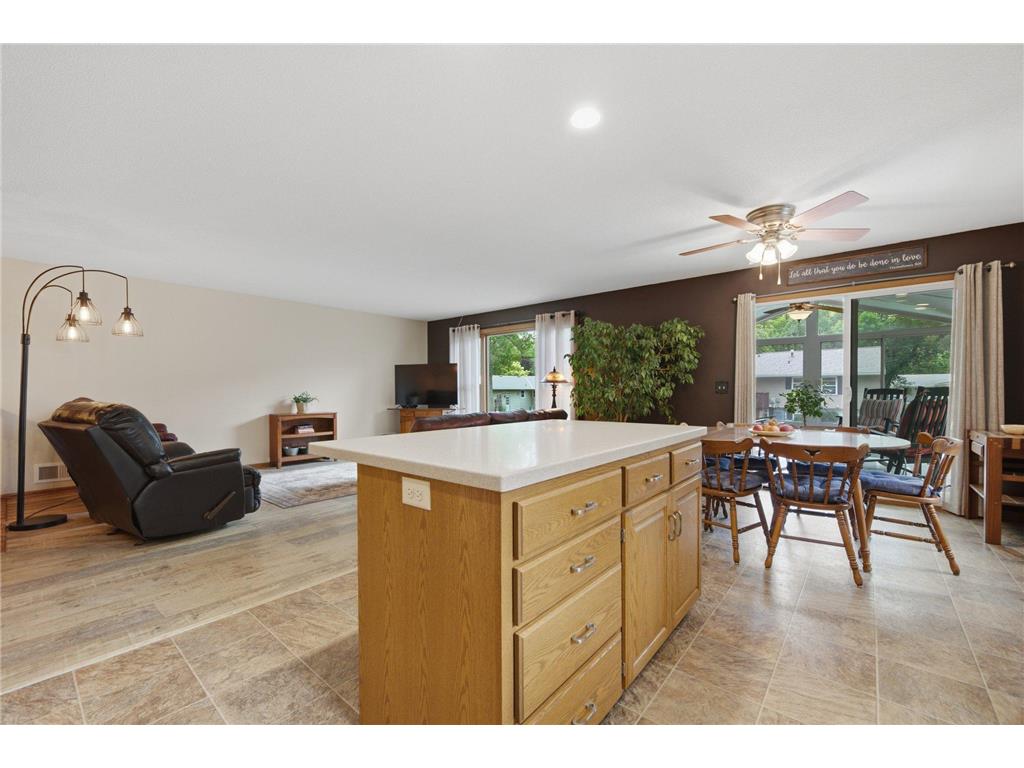 715 Sunset Street SW Hutchinson MN 55350 7099772 image7