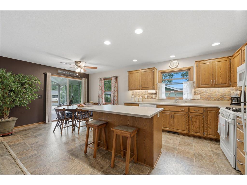715 Sunset Street SW Hutchinson MN 55350 7099772 image8