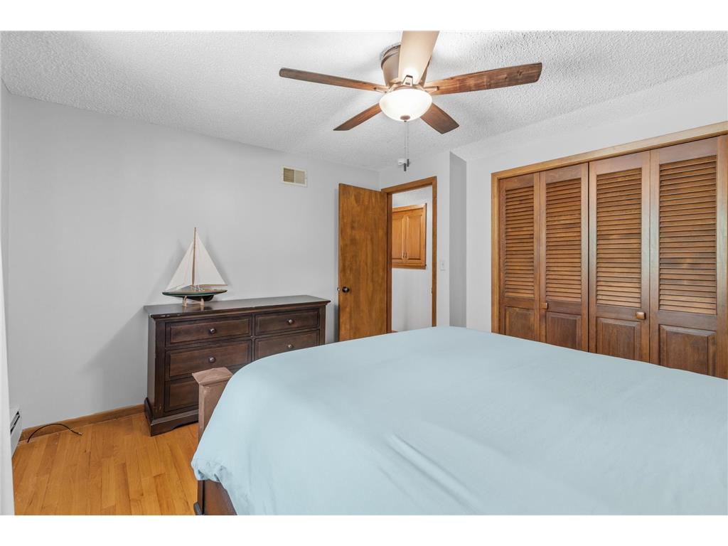 715 Tanglewood Drive Shoreview MN 55126 7071482 image14