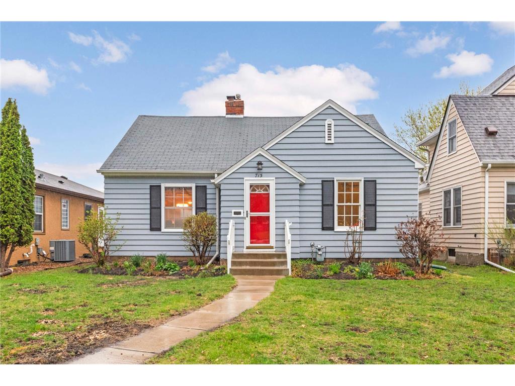 715 Wilder Street S Saint Paul MN 55116 6504821 image1